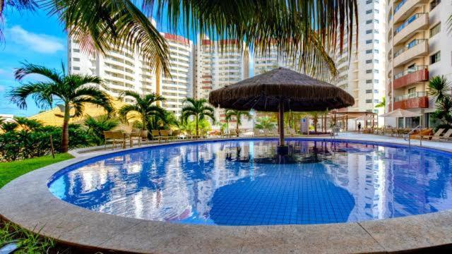 Wyndham Olimpia Royal Hotels Bagian luar foto The pool at the resort