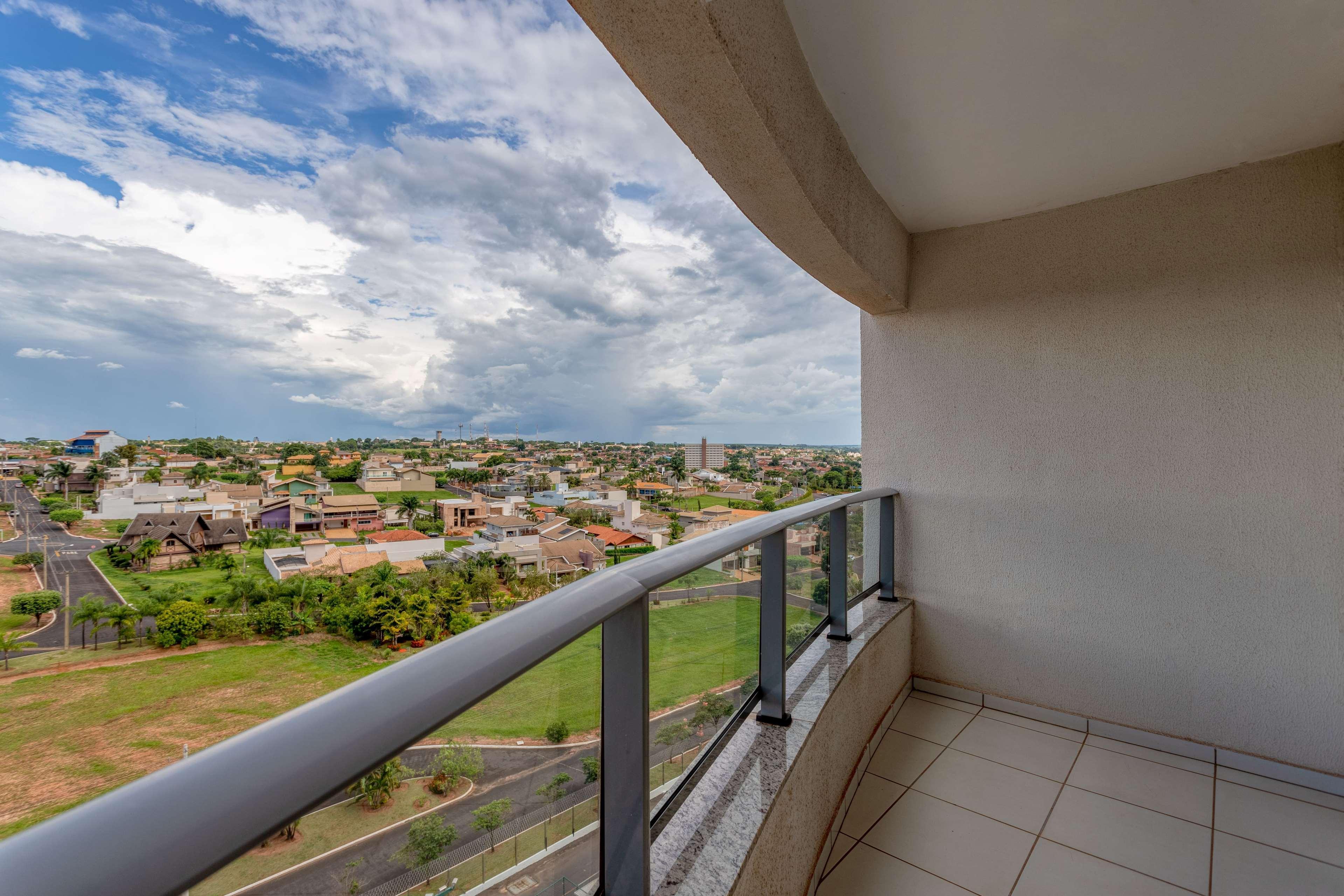 Wyndham Olimpia Royal Hotels Bagian luar foto A balcony