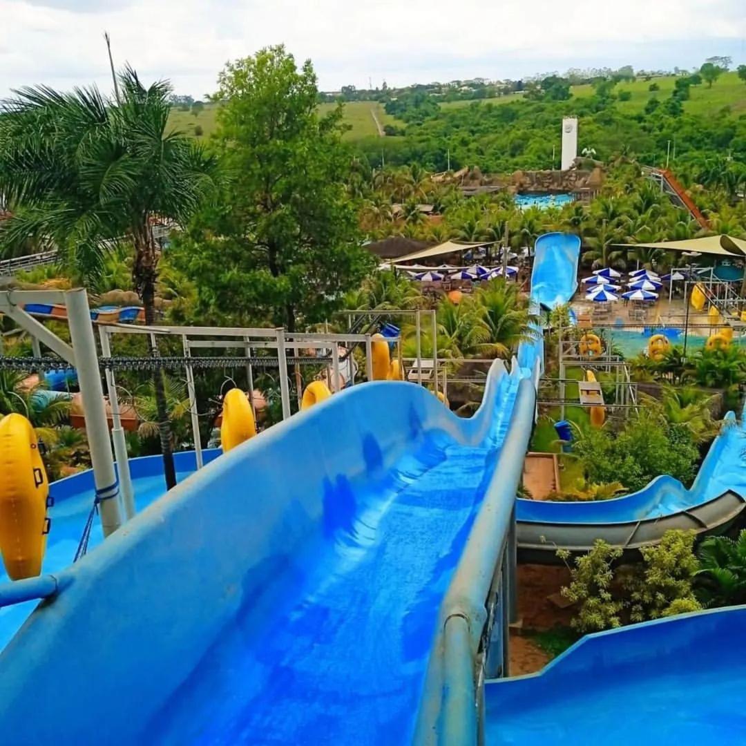 Wyndham Olimpia Royal Hotels Bagian luar foto The Blue Lagoon slide